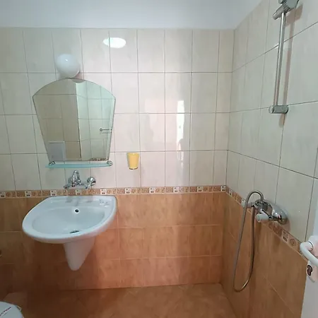 Tony 3* Σωζόπολη