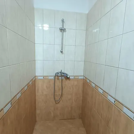 тони Созопол