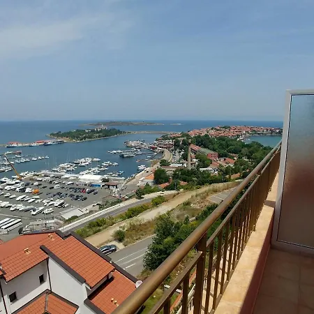 Tony Pensión Sozopol