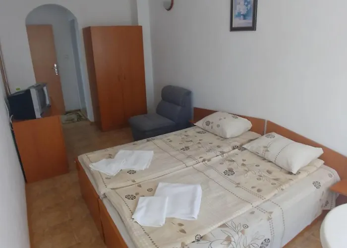 Casa de hóspedes Tony 3*