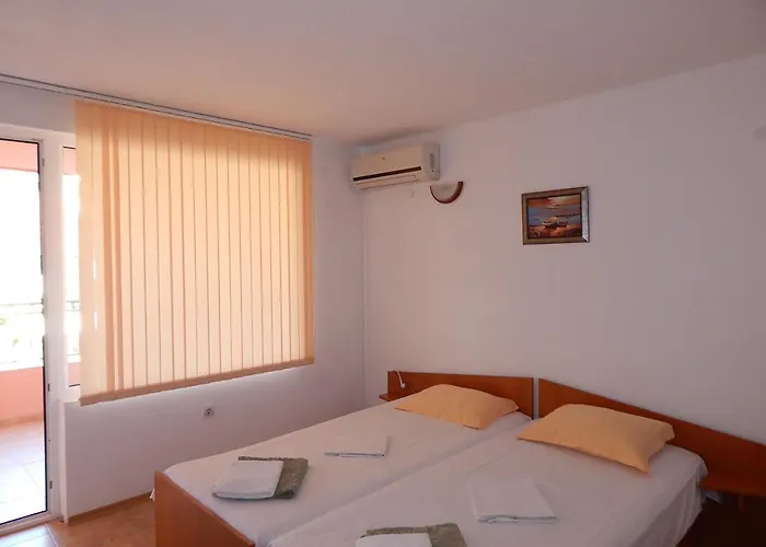 Casa de hóspedes Tony 3*