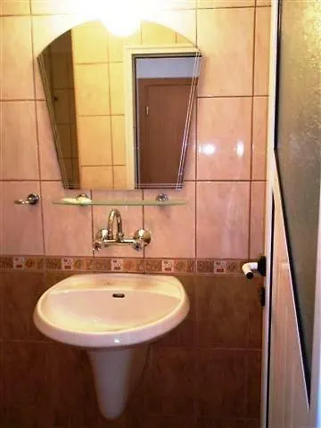 Tony Casa de hóspedes